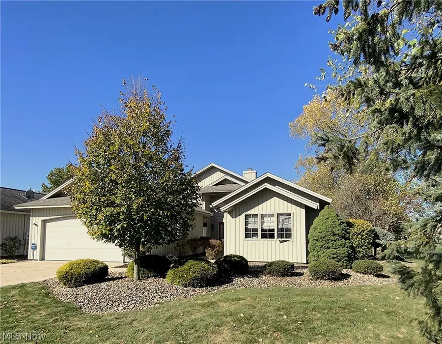 33110 Wren Haven Circle, North Ridgeville, OH 44039 - #2