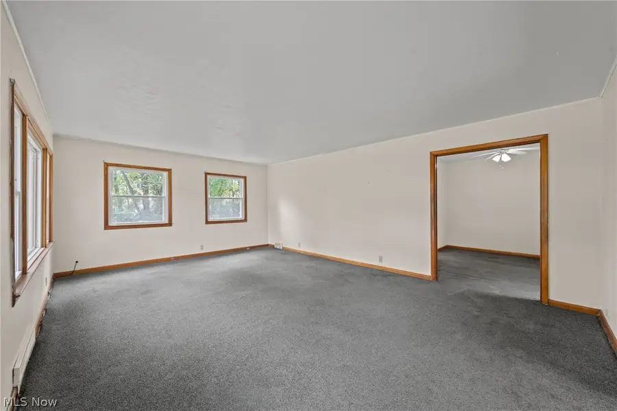 205 Center Road, Bedford, OH 44146 - #3
