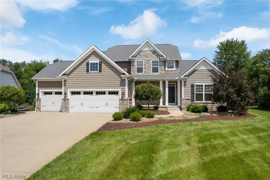 3901 Creekside Drive, Uniontown, OH 44685 - #3