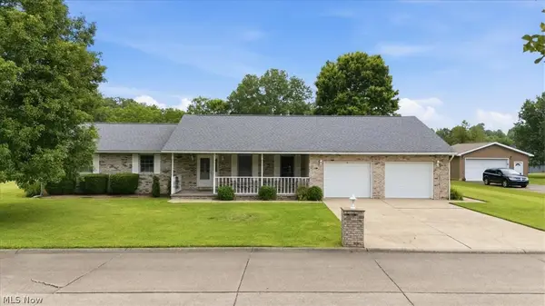 62 Meadowlark Lane, Mineral Wells, WV 26150