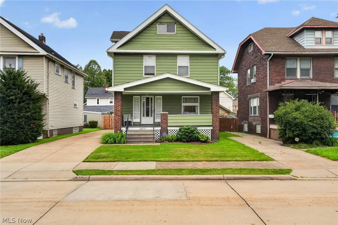 3872 E 40th Street, Newburgh Heights, OH 44105 - #1