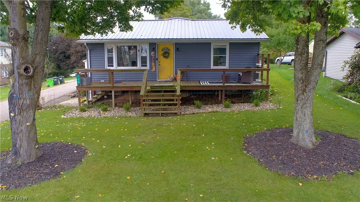 136 N School Street, Millersburg, OH 44654 - #1
