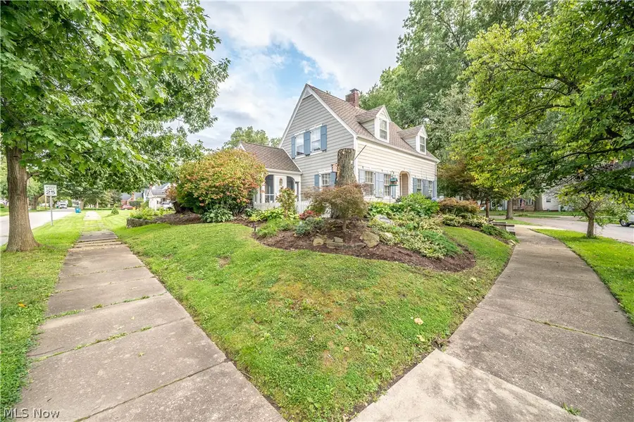 913 Home Circle, Salem, OH 44460 - #3