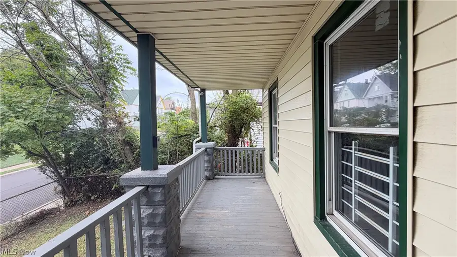 10404 Grandview Avenue, Cleveland, OH 44104 - #2