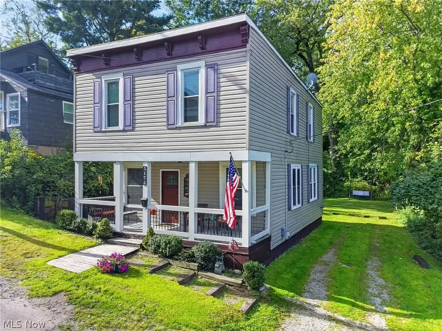 517 Hulbert Avenue, Ashtabula, OH 44004 - #2
