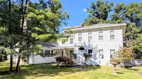 25390 Nobottom Road, Olmsted Twp, OH 44138