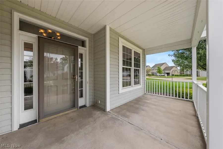 33278 Ambleside Drive, Avon Lake, OH 44012 - #3