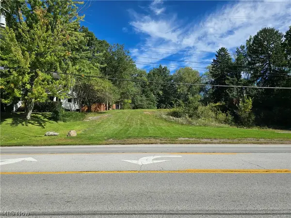3093 S Main Street, Akron, OH 44319