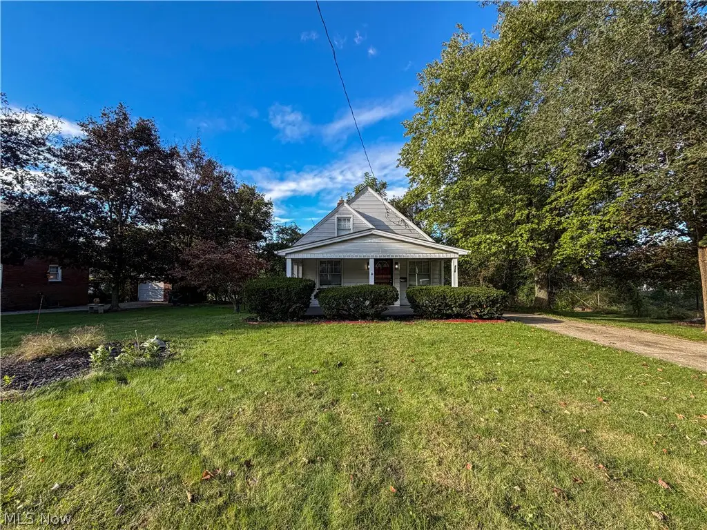 426 E Laclede Avenue, Youngstown, OH 44507 - #1