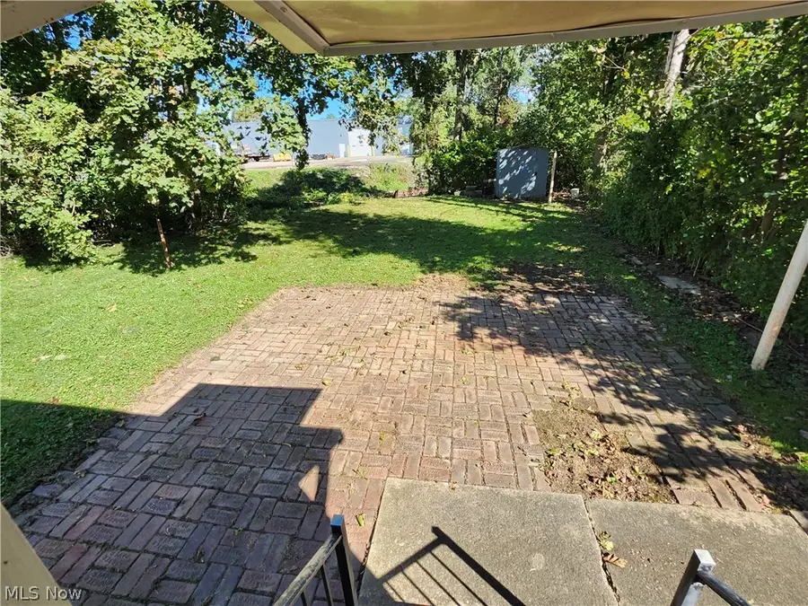 1047 W Arch Street, Ashland, OH 44805 - #3