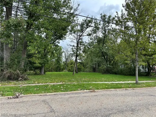 787 Archer Road, Bedford, OH 44146