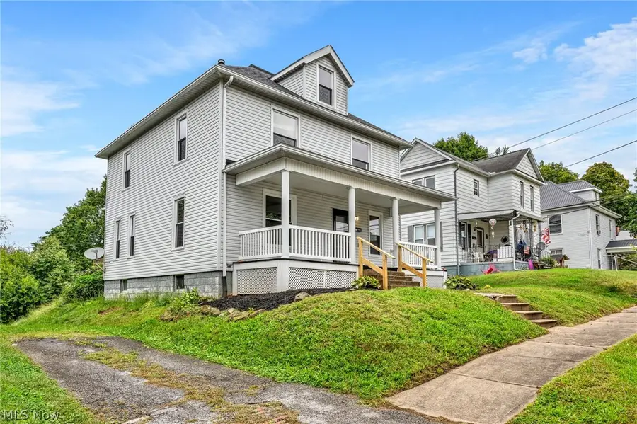 913 Foster Avenue, Cambridge, OH 43725 - #2