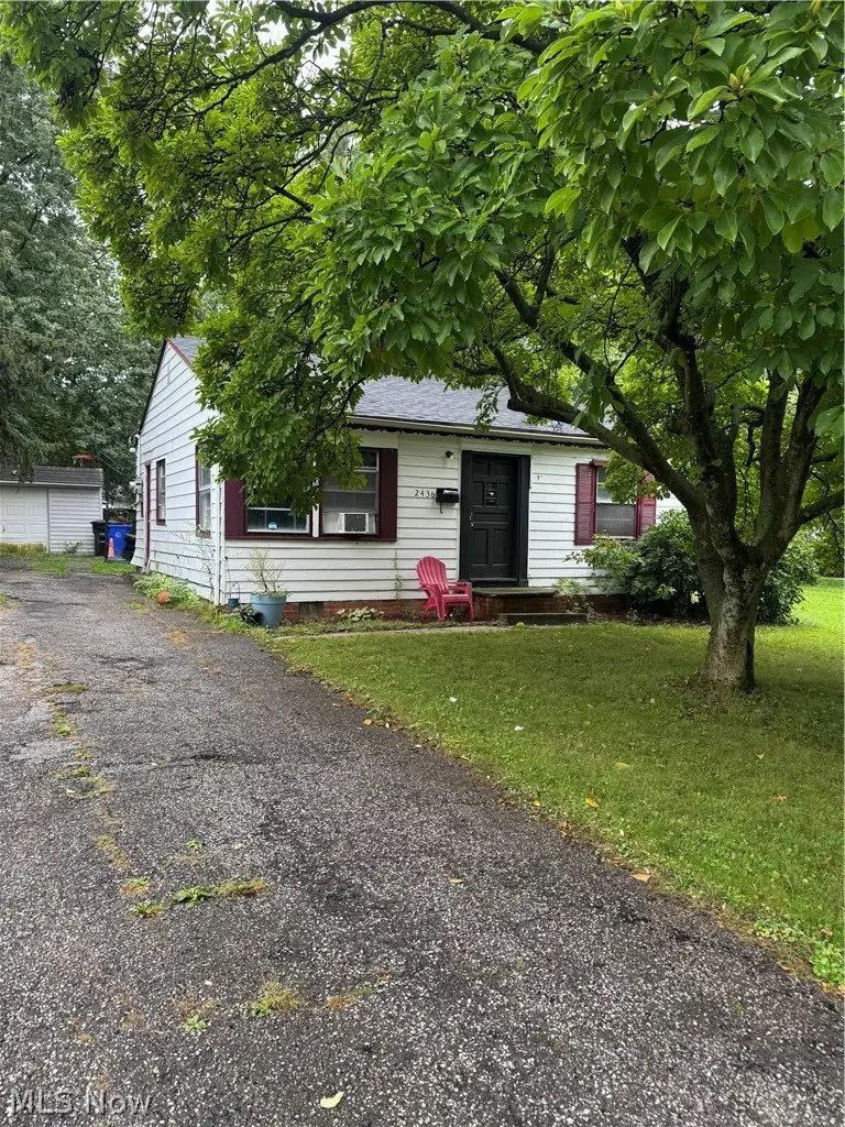 2436 Greenvale Road, Cleveland, OH 44121 - #1