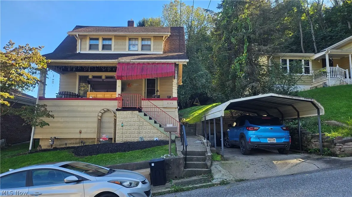839 W Vine Street, Martins Ferry, OH 43935 - #1