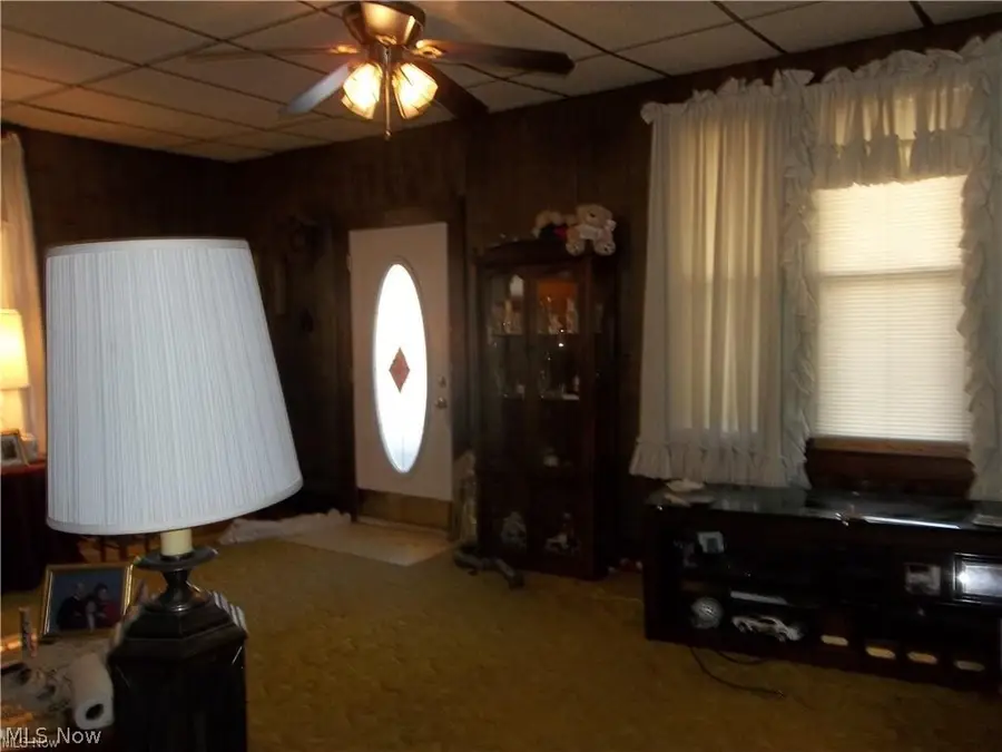 908 Ohio Street, Zanesville, OH 43701 - #3