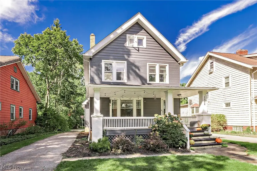 2588 Queenston Road, Cleveland Heights, OH 44118 - #2