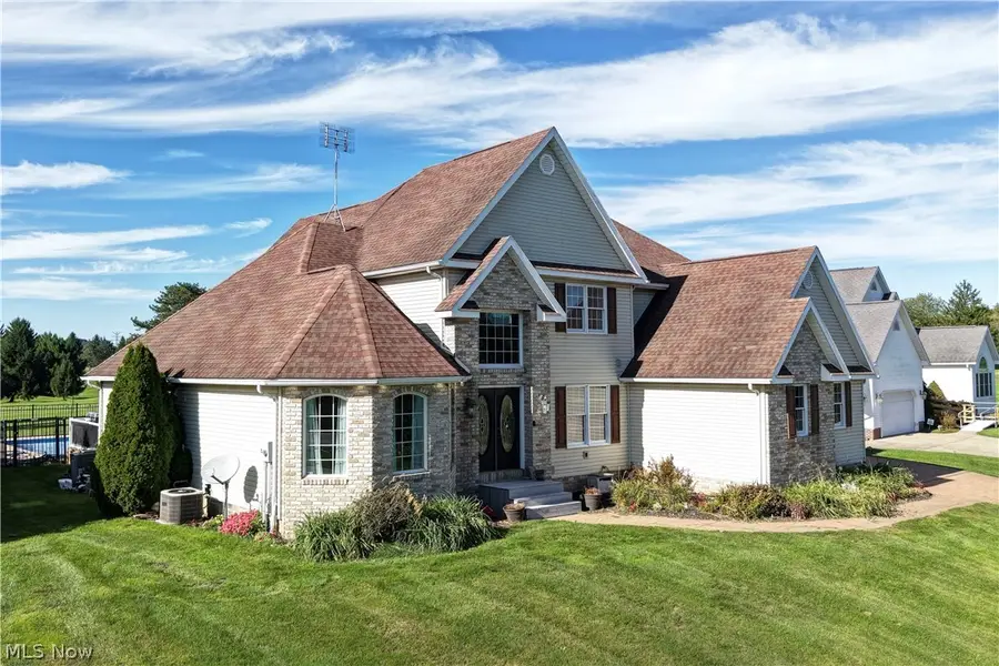 161 Wedgewood Ne Lane, Carrollton, OH 44615 - #2