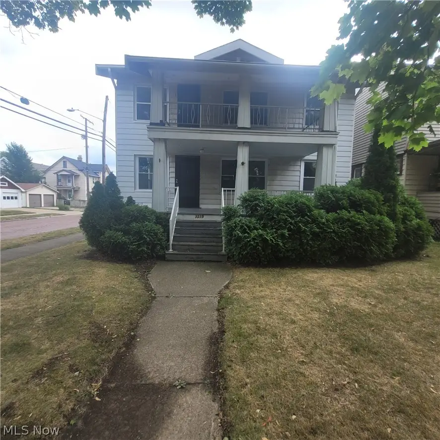 3219 W 114th Street, Cleveland, OH 44111 - #1