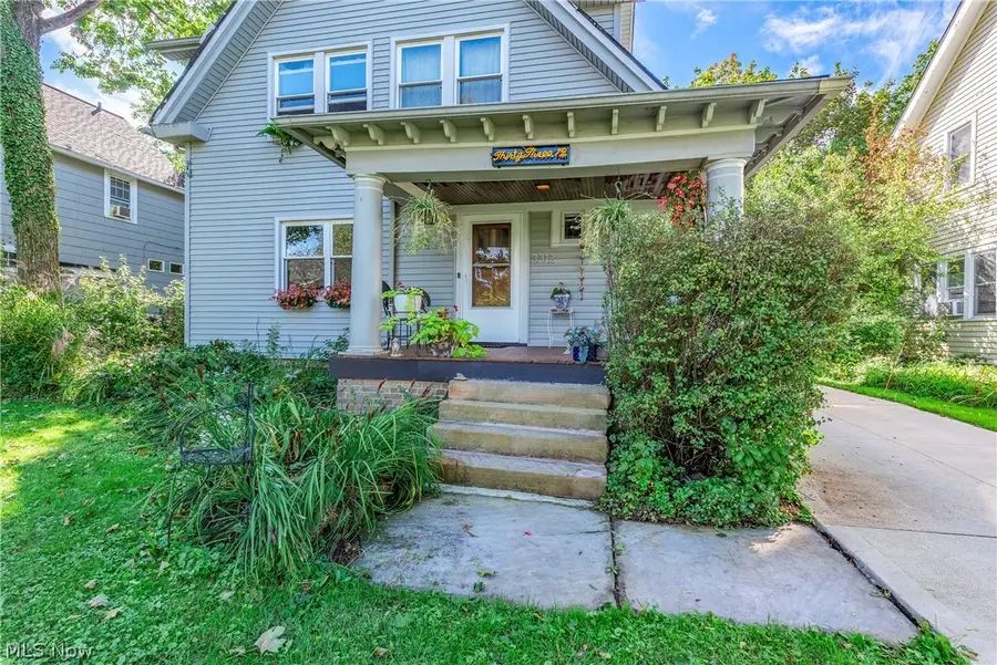 3312 E Fairfax Road, Cleveland Heights, OH 44118 - #3