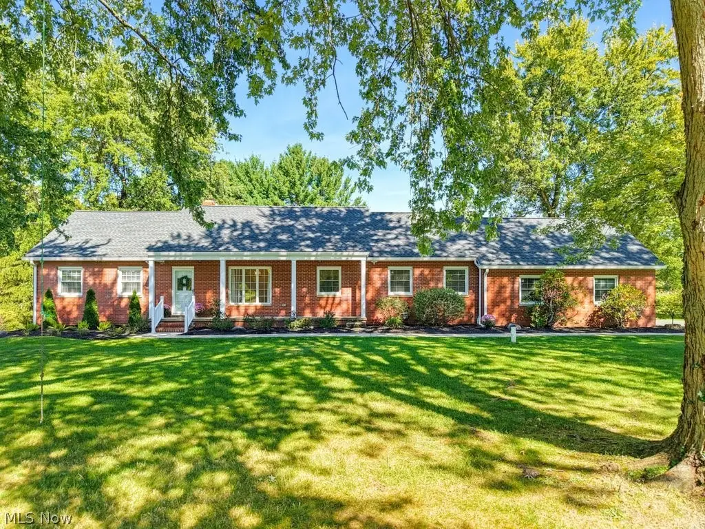 2613 Doug Avenue, Hudson, OH 44236 - #1