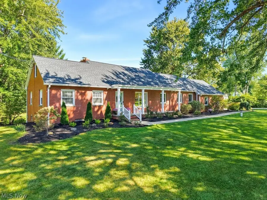 2613 Doug Avenue, Hudson, OH 44236 - #2