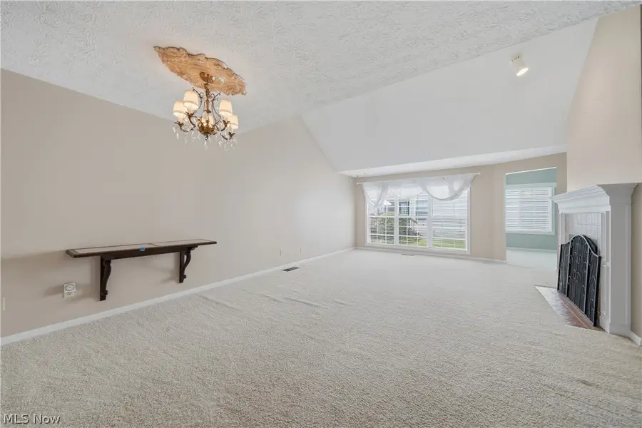4435 Dalbury Ne Avenue, Canton, OH 44714 - #2
