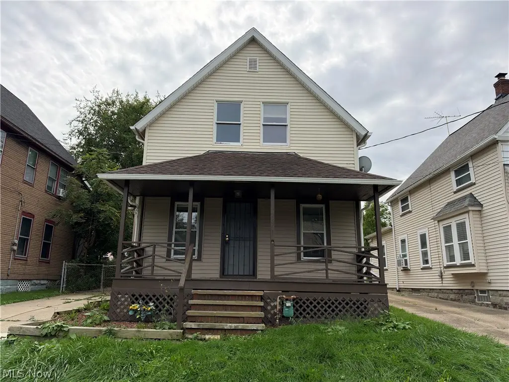 3901 Woburn Avenue, Cleveland, OH 44109 - #1