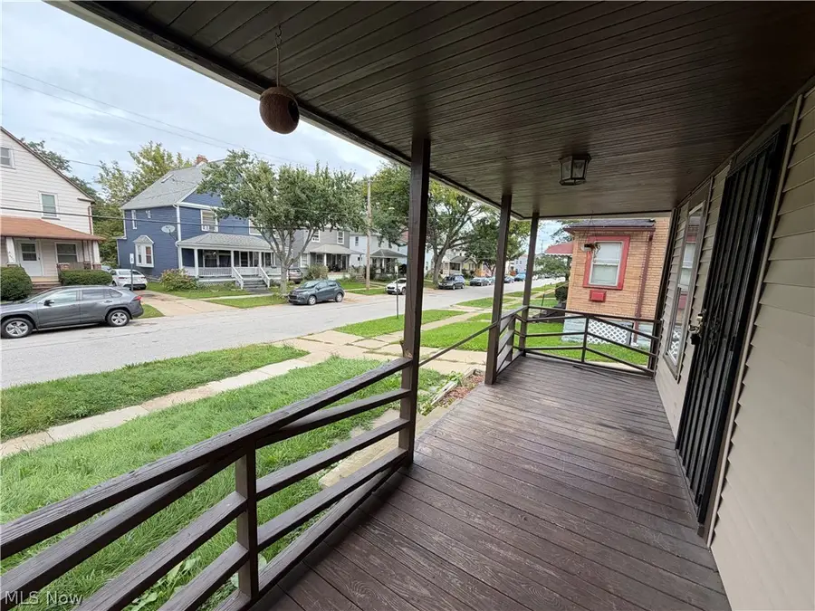 3901 Woburn Avenue, Cleveland, OH 44109 - #2
