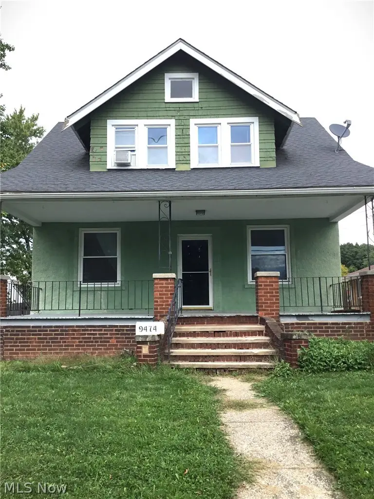 9474 Roxbury Road, Parma Heights, OH 44130 - #1