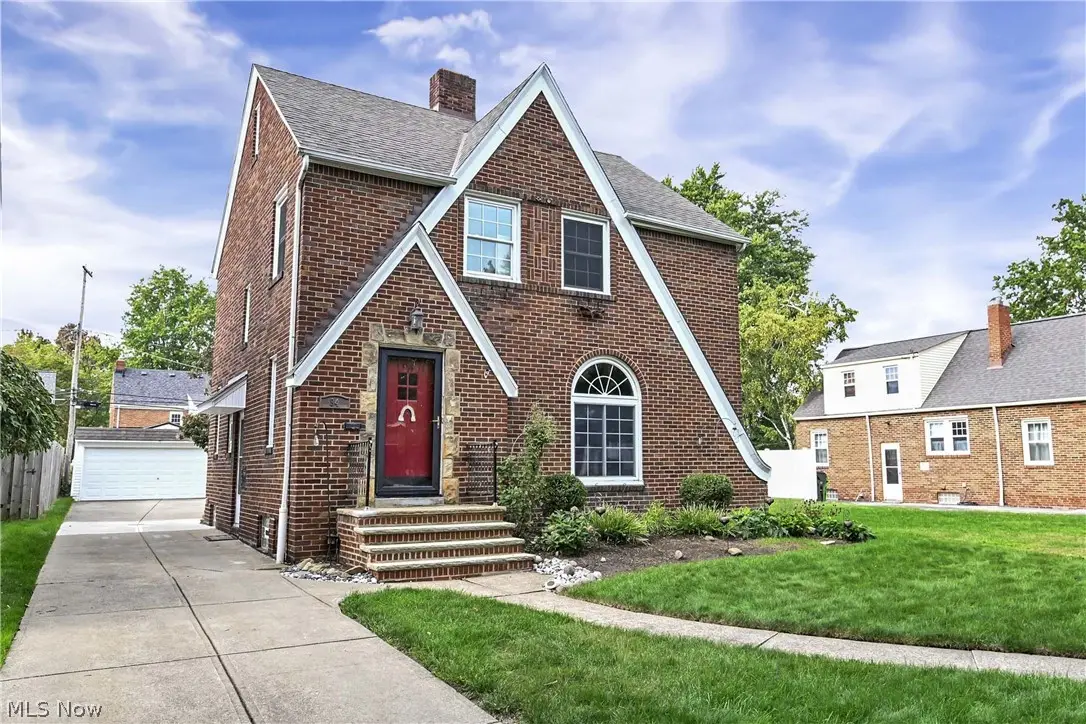 94 E 217th Street, Euclid, OH 44123 - #1