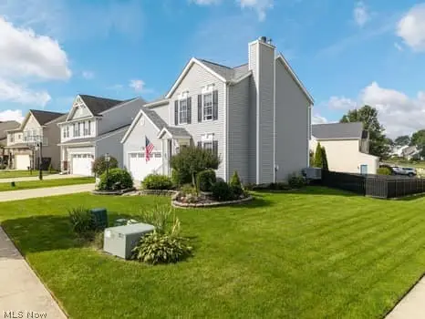 832 Queens Gate Way, Wadsworth, OH 44281 - #2