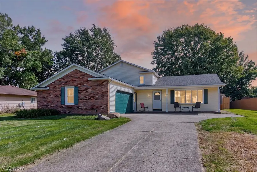 6005 Opal Street, North Ridgeville, OH 44039 - #2