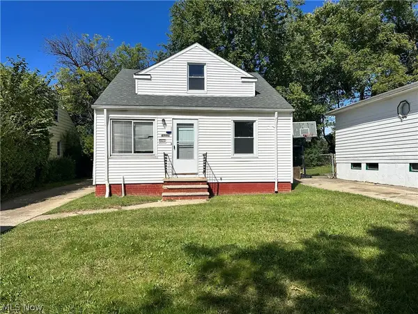 16207 Miles Avenue, Cleveland, OH 44128
