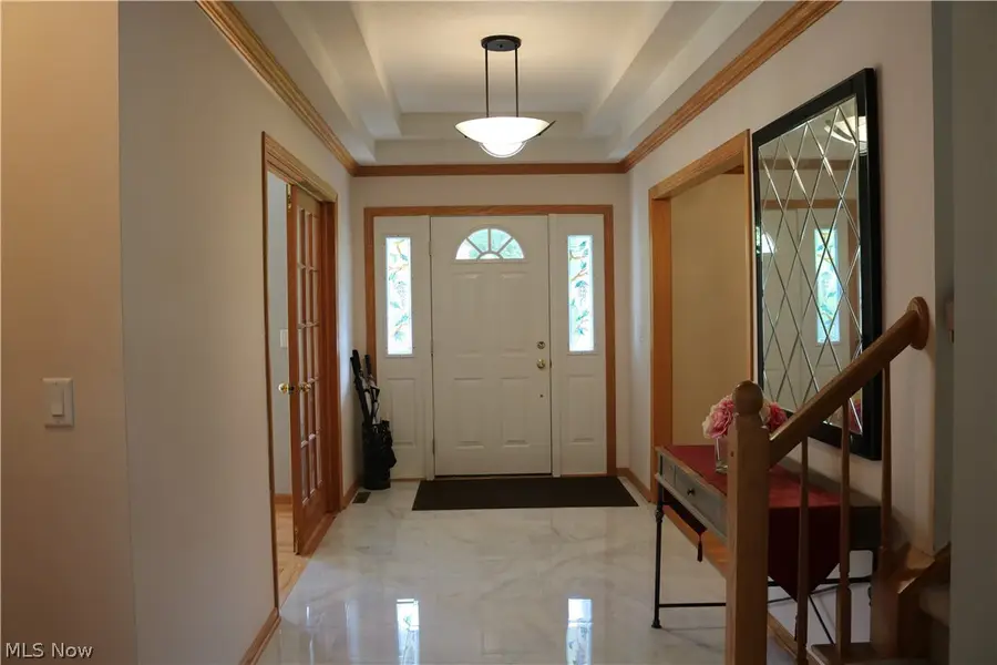 8766 Pointe Drive, Broadview Heights, OH 44147 - #2