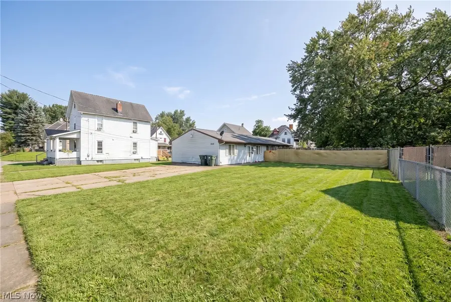 1409 Rowland Ne Avenue, Canton, OH 44705 - #2