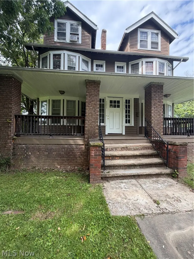 3217 Sycamore Road, Cleveland Heights, OH 44118 - #1