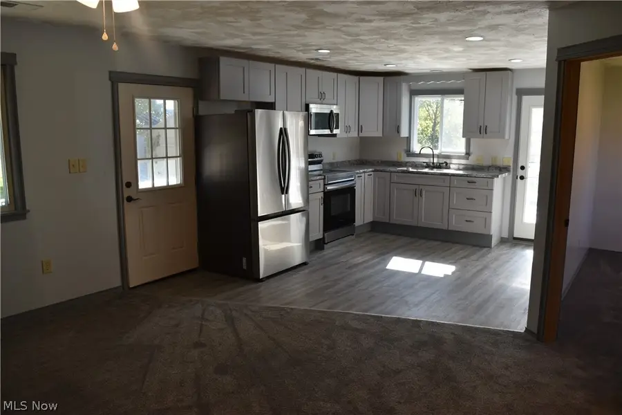 46948 Columbia Hill Road, Saint Clairsville, OH 43950 - #3