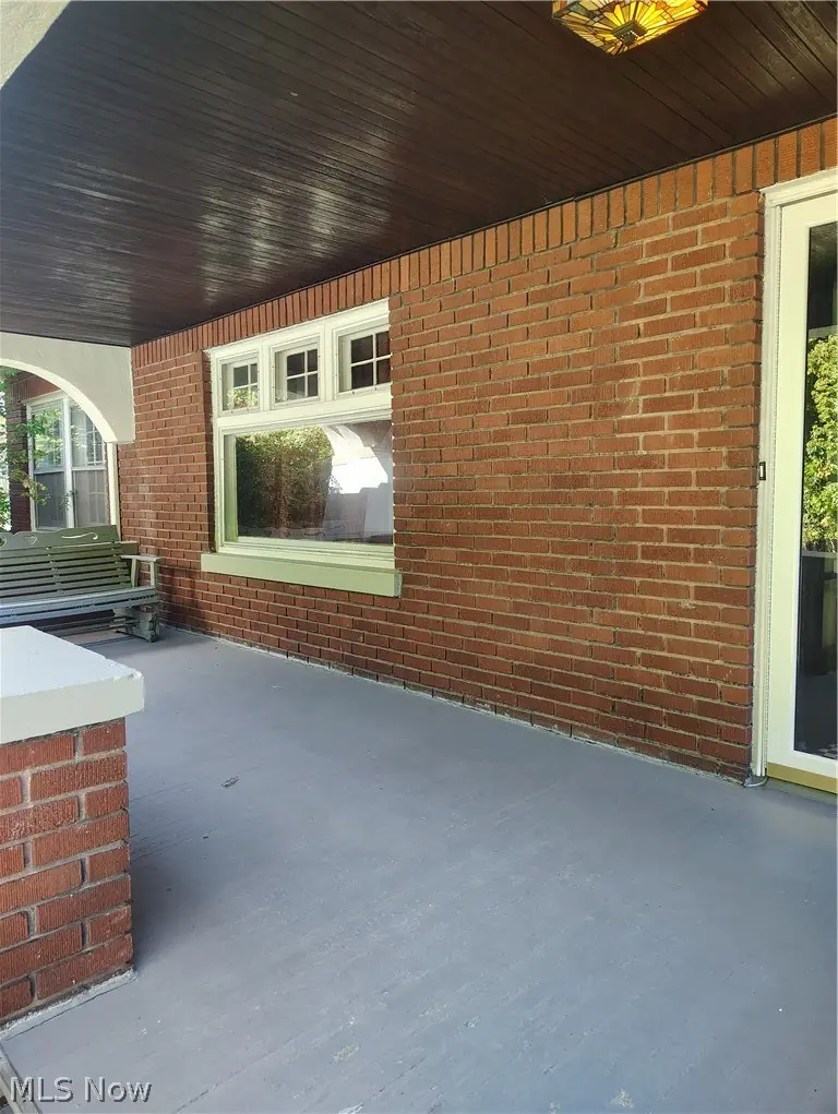 4948 Edgepark Drive, Garfield Heights, OH 44125 - #2