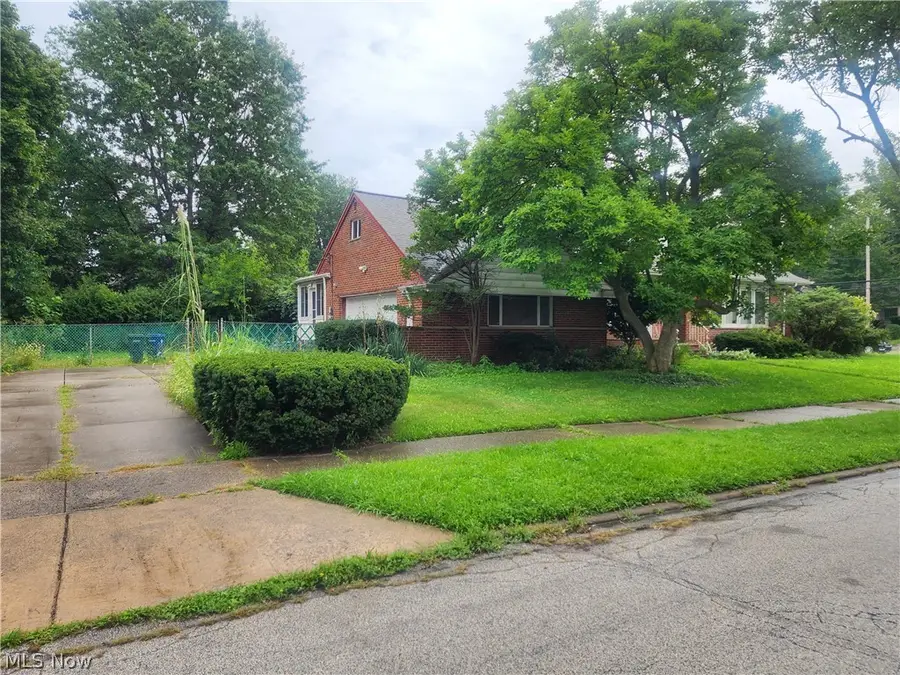 1425 Lynn Park Drive, Cleveland Heights, OH 44121 - #3