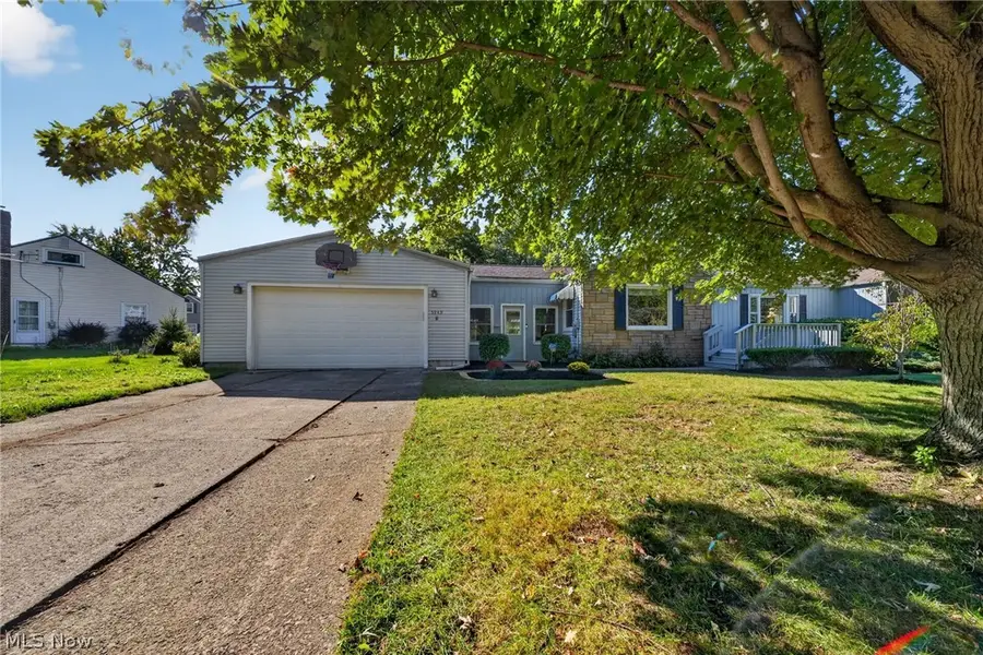 5949 Knollwood Drive, Ashtabula, OH 44004 - #2