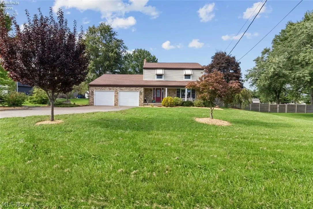 47568 Middle Ridge Road, Amherst, OH 44001 - #1