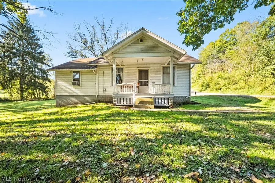 5975 Stovertown Drive, Zanesville, OH 43701 - #2
