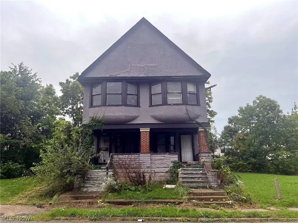 1876 Penrose Avenue, East Cleveland, OH 44112 - #1