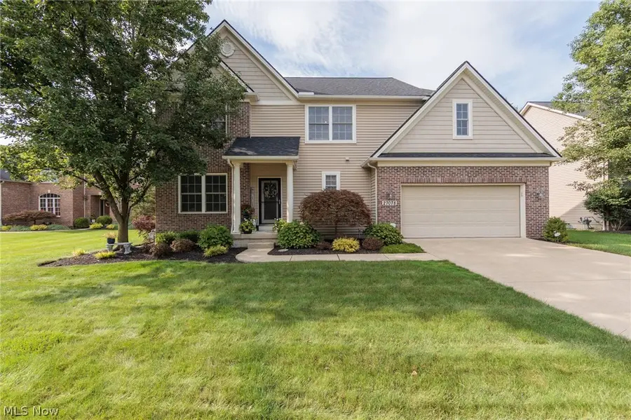 27078 Waterside Drive, Olmsted, OH 44138 - #2