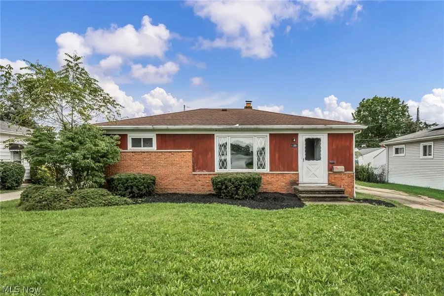 11301 Aaron Drive, Parma, OH 44130 - #2