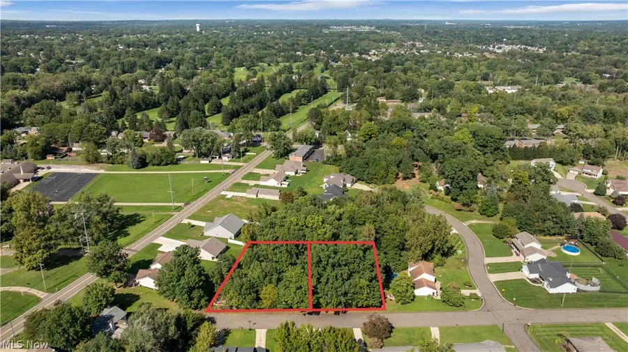 1203 35th Ne Street, Canton, OH 44714 - #2