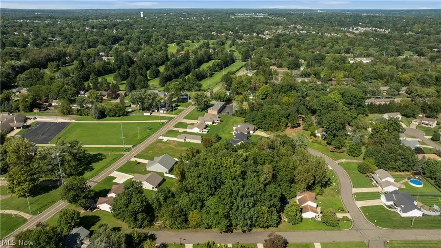 1203 35th Ne Street, Canton, OH 44714 - #3