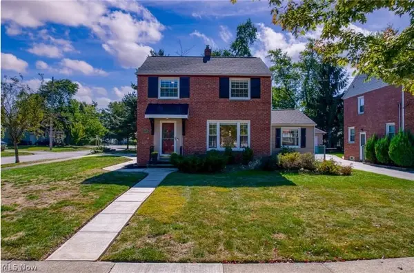 5204 Haverford Drive, Lyndhurst, OH 44124