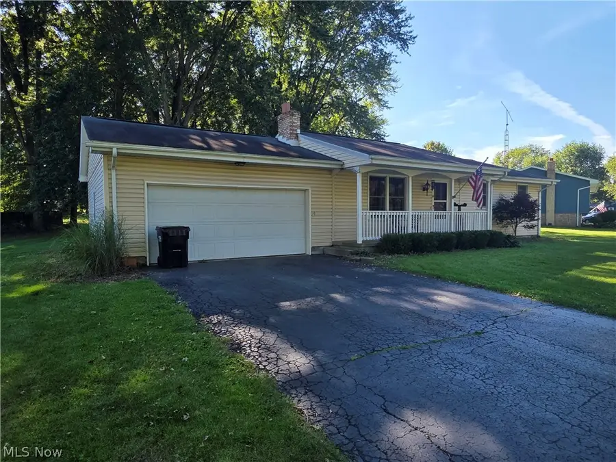 46429 Dogwood Circle, New Waterford, OH 44445 - #3