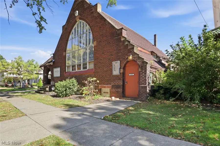 3707 W 36th Street, Cleveland, OH 44109 - #2